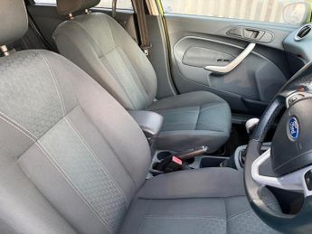 Ford Fiesta 1.4 Titanium 5dr