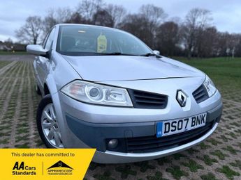 Renault Megane 1.6 VVT Dynamique Saloon 4dr Petrol Proactive (184 g/km, 111 bhp