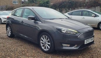 Ford Focus 1.5T EcoBoost Titanium Auto Euro 6 (s/s) 5dr