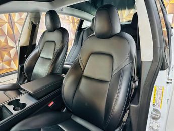 Tesla Model 3 (Dual Motor) Long Range Auto 4WDE 4dr