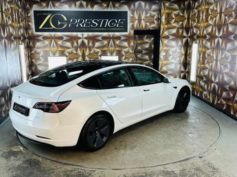 Tesla Model 3 (Dual Motor) Long Range Auto 4WDE 4dr