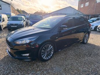 Ford Focus 1.0T EcoBoost ST-Line Auto Euro 6 (s/s) 5dr