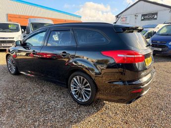 Ford Focus 1.0T EcoBoost ST-Line Auto Euro 6 (s/s) 5dr