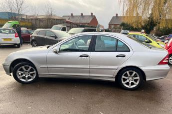 Mercedes-Benz C Class 1.8 C180 Kompressor Classic SE 4dr