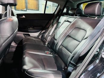 Kia Sportage 2.0 CRDi KX-3 Auto AWD Euro 6 5dr