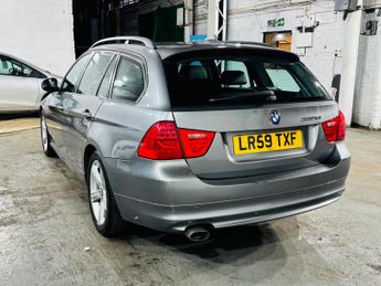 BMW 3 Series 2.0 320d ES Touring Steptronic Euro 5 5dr