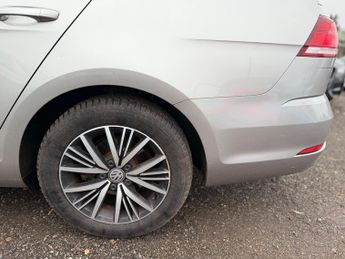 Volkswagen Golf 1.4 TSI BlueMotion Tech SE DSG Euro 6 (s/s) 5dr