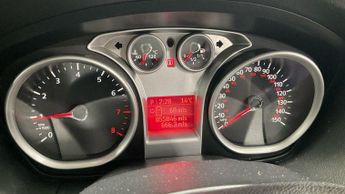 Ford Focus 1.6 Titanium 5dr