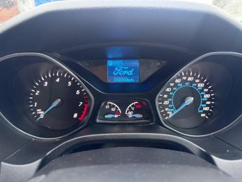 Ford Focus 1.6 Zetec Powershift Euro 5 5dr