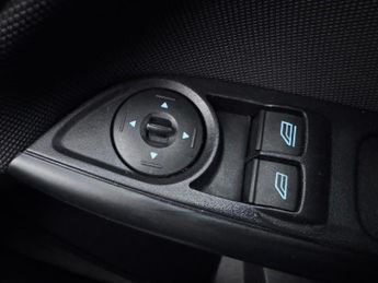 Ford Focus 1.6 Zetec Powershift Euro 5 5dr