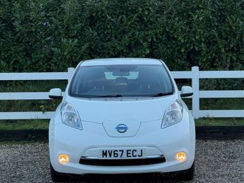 Nissan Leaf 24kWh Acenta Auto 5dr