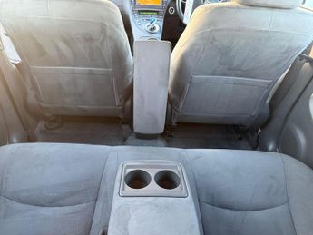 Toyota Prius 1.8 VVT-h T Spirit CVT Euro 5 (s/s) 5dr