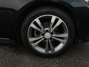 Mercedes-Benz E Class 2.1 E220 BlueTEC SE G-Tronic+ Euro 6 (s/s) 4dr