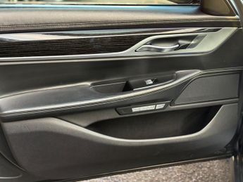 BMW 7 Series 3.0 740Li M Sport Auto Euro 6 (s/s) 4dr