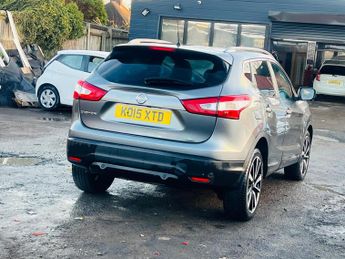 Nissan Qashqai 1.6 dCi Tekna XTRON 2WD Euro 6 (s/s) 5dr