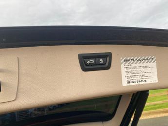 BMW 3 Series 2.0 320d Luxury Touring 5dr Diesel Auto Euro 6 (s/s) (190 ps)