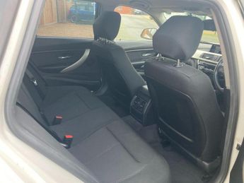 BMW 3 Series 2.0 320d SE Touring 5dr Diesel Auto xDrive Euro 6 (s/s) (190 ps)