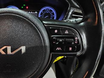 Kia Niro 1.6 GDi 2 DCT Euro 6 (s/s) 5dr
