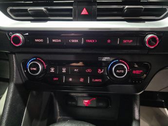 Kia Niro 1.6 GDi 2 DCT Euro 6 (s/s) 5dr