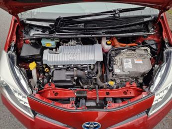 Toyota Yaris 1.5 VVT-h Icon Plus CVT Euro 5 5dr