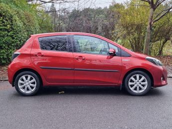 Toyota Yaris 1.5 VVT-h Icon Plus CVT Euro 5 5dr