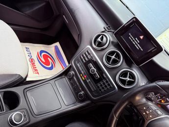 Mercedes-Benz A Class 1.5 A180 CDI SE 7G-DCT Euro 5 (s/s) 5dr