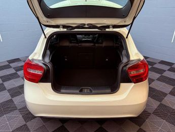 Mercedes-Benz A Class 1.5 A180 CDI SE 7G-DCT Euro 5 (s/s) 5dr