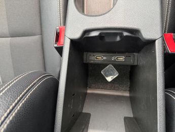 Mercedes-Benz CLA 1.6 CLA180 Sport Coupe 7G-DCT Euro 6 (s/s) 4dr