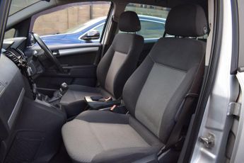 Vauxhall Zafira 1.6 16V Exclusiv Euro 5 5dr
