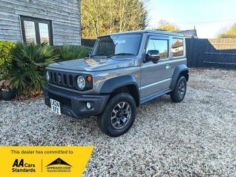 Suzuki Jimny 1.5 AUTO 4X4 METALLIC WHITE 2 AVAILABLE