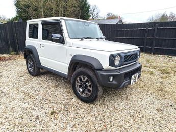 Suzuki Jimny AUTO METALLIC WHITE CARPLAY INSTALLED