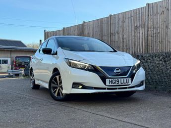 Nissan Leaf 40kWh Acenta Auto 5dr