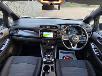 Nissan Leaf 40kWh Acenta Auto 5dr