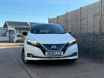 Nissan Leaf 40kWh Acenta Auto 5dr