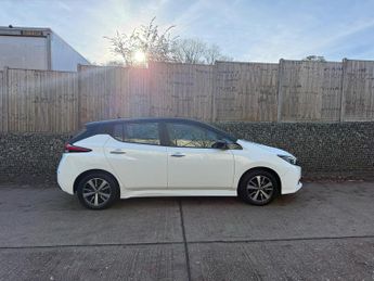 Nissan Leaf 40kWh Acenta Auto 5dr
