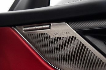 Jaguar F-PACE 5.0 P550 V8 SVR Quickshift AWD Euro 6 (s/s) 5dr