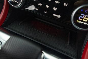 Jaguar F-PACE 5.0 P550 V8 SVR Quickshift AWD Euro 6 (s/s) 5dr