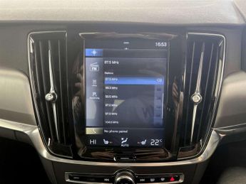 Volvo S90 2.0 D4 Momentum Saloon 4dr Diesel Auto Euro 6 (s/s) (190 ps)