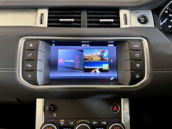 Land Rover Range Rover Evoque 2.0 TD4 SE Tech SUV 5dr Diesel Auto 4WD Euro 6 (s/s) (180 ps)