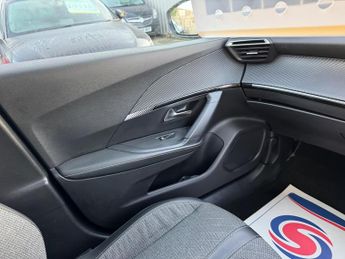 Peugeot 2008 1.2 PureTech Allure EAT Euro 6 (s/s) 5dr