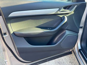 Audi Q3 1.4 TFSI CoD SE Euro 6 (s/s) 5dr