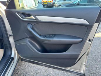 Audi Q3 1.4 TFSI CoD SE Euro 6 (s/s) 5dr