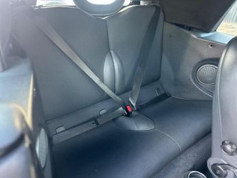 MINI Convertible 1.6 Cooper CVT Euro 3 2dr