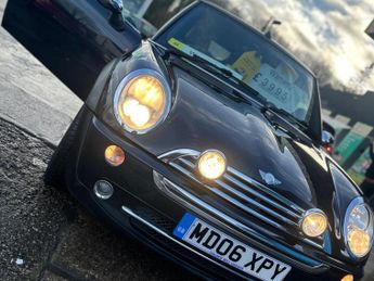 MINI Convertible 1.6 Cooper CVT Euro 3 2dr