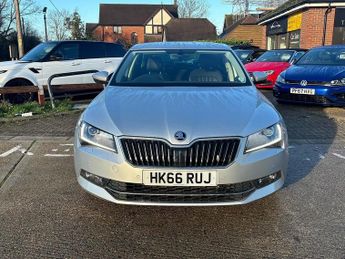 Skoda Superb 2.0 TDI SE L Executive Estate 5dr Diesel DSG 4WD Euro 6 (s/s) (1