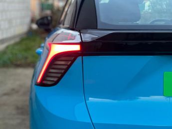 MG MG4 51kWh SE Auto 5dr