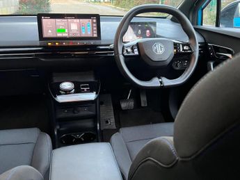 MG MG4 51kWh SE Auto 5dr