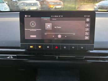 MG MG4 51kWh SE Auto 5dr