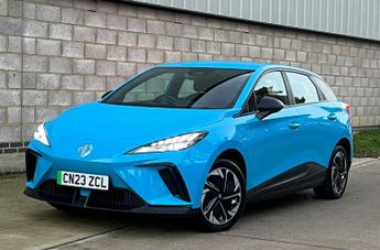 MG MG4 51kWh SE Auto 5dr