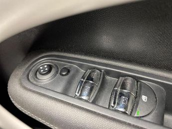 MINI Countryman 1.6 Cooper Auto Euro 6 5dr